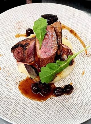 La Table D'Etienne - Restaurant Saint-Sauveur - top resto SAINT-SAUVEUR